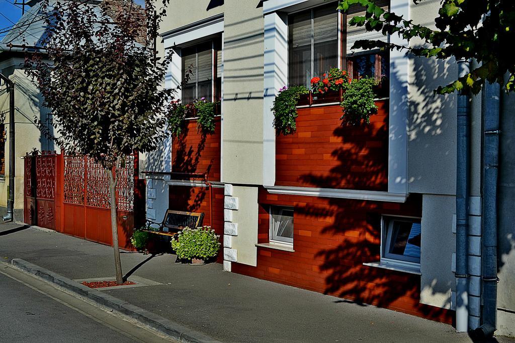 Casa Nobilium Hotel Turda Exterior photo